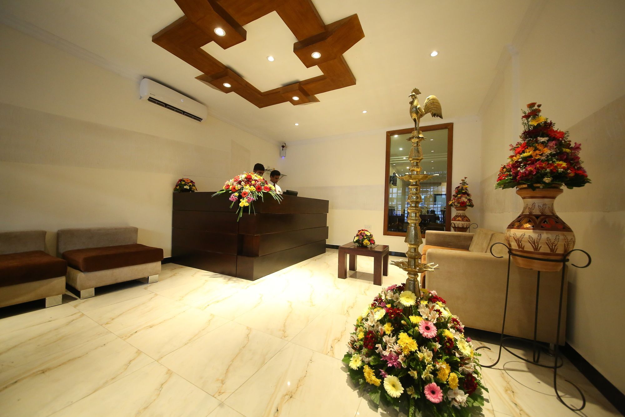 Hotel Sunhill Mount Lavinia Dehiwala-Mount Lavinia Buitenkant foto